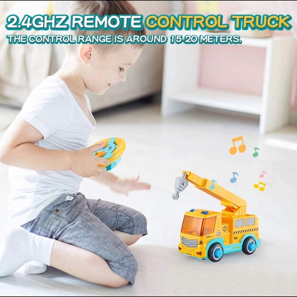 Remote Control Construction Vehicle - Picture 2 of 8